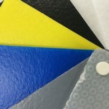 緩衝材：養生ボード